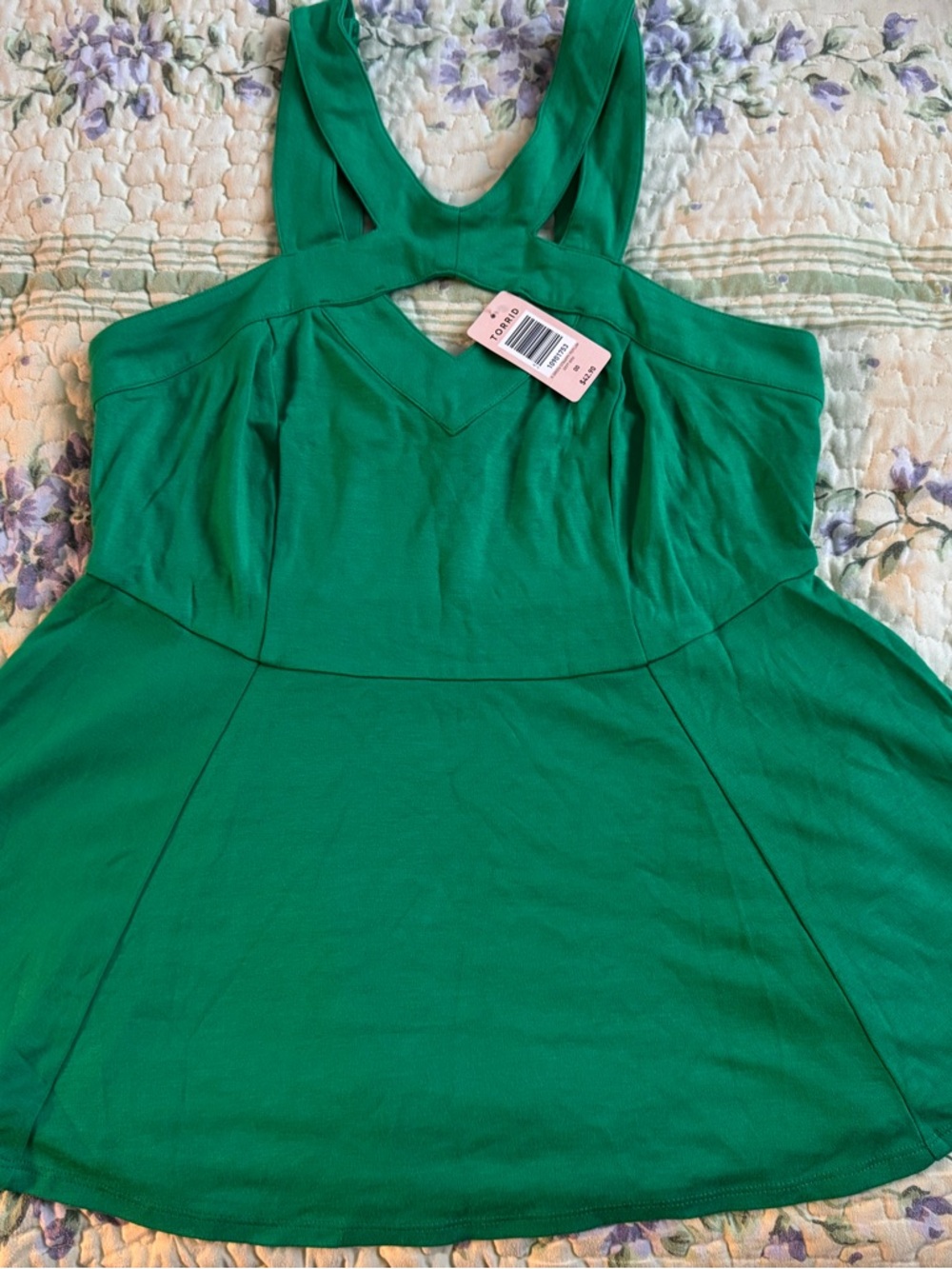 NWT Torrid strappy Summer tank -0x